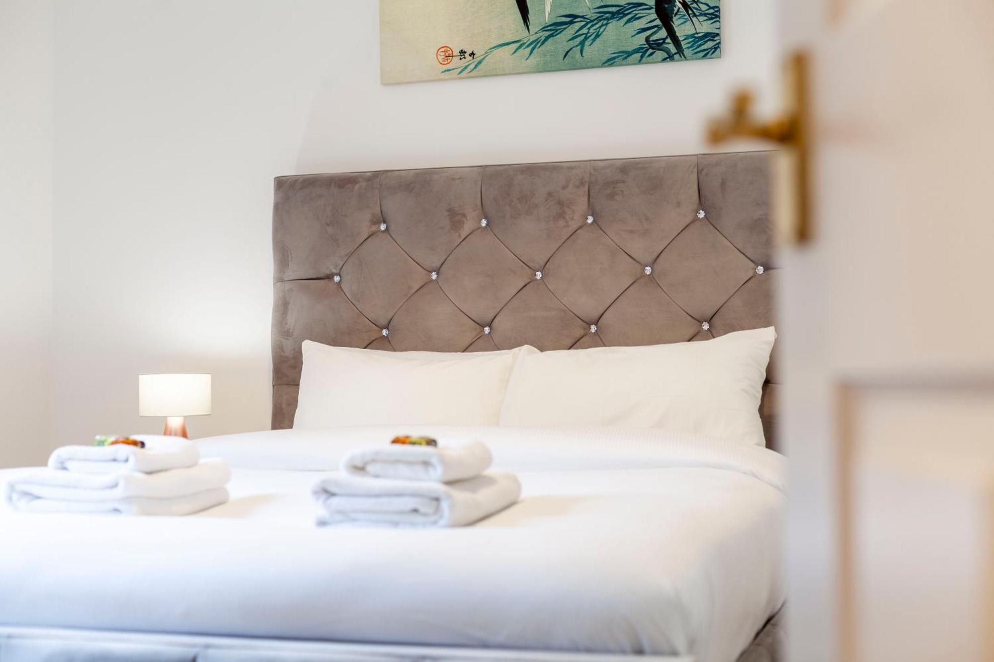 Charming 1br W Patio In Battersea Appartamento Londra